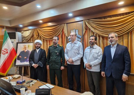 آئین تکریم و معارفه فرمانده جدید حوزه بسیج ۵۰۳امام حسن مجتبی(ع) و معرفی شهید شاخص سال ۱۴۰۴ گروه سایپا